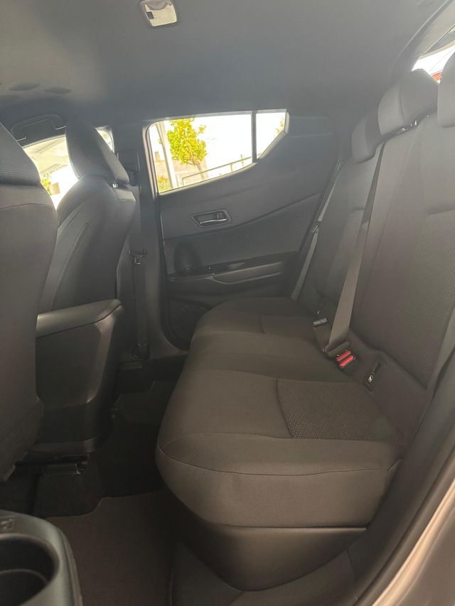 Toyota C-HR 1.8 Hybrid 125H