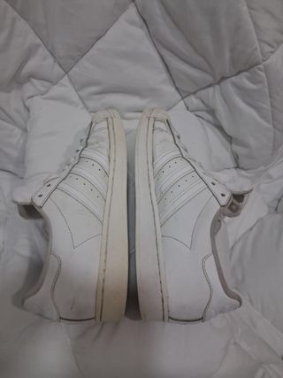 Adidas Superstar blancas