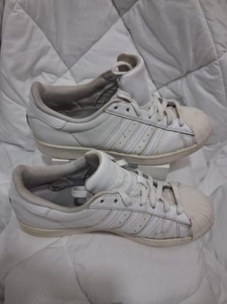 Adidas Superstar blancas