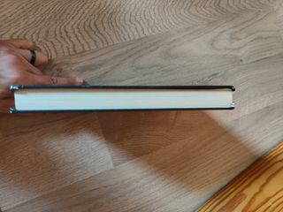 Una herencia peligrosa / A Dangerous Legacy (AM...