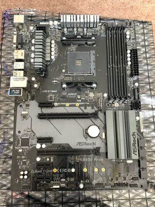 Placa base ASRock B450 Pro4