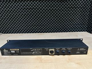 dbx1 Project - Procesador vocal profesional