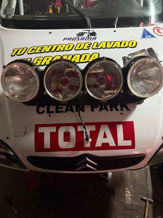 Parrilla faros Saxo Trofeo