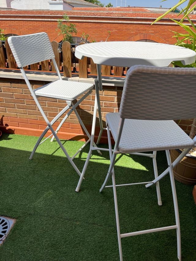 conjunto terraza/jardin