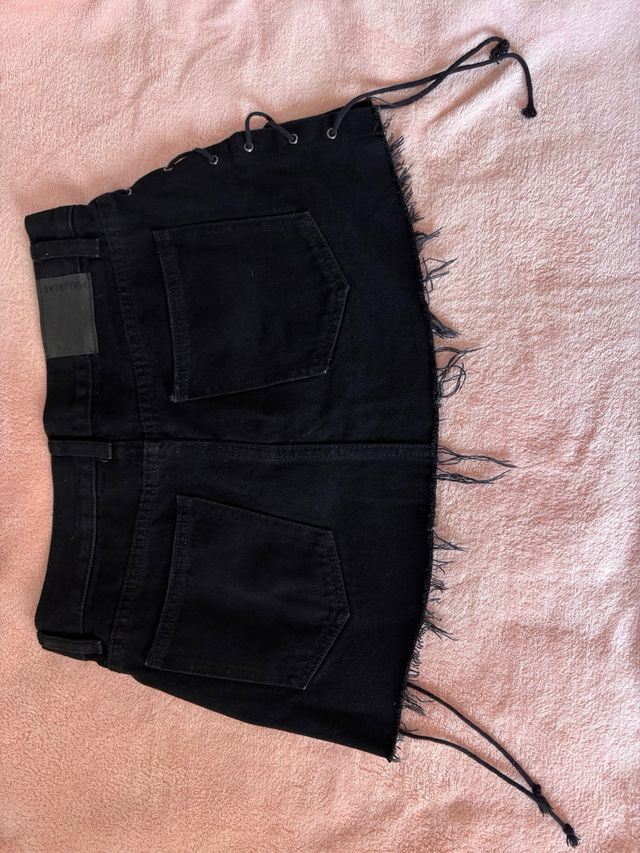 Mini Falda Negra Pull&Bear - Talla S