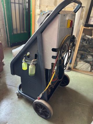 Máquina carga A/A KONFORT 410