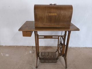Máquina coser SIGMA Antigua
