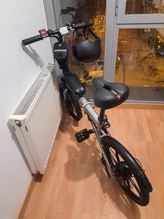 Bicicleta eléctrica plegable