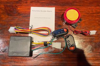 Alarma moto con dos mandos e instrucciones