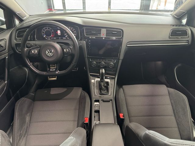 Volkswagen Golf 7.5 R 2.0 TSI 300 4Motion 2020