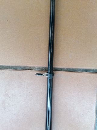 Caña de pescar telescópica surfcasting.