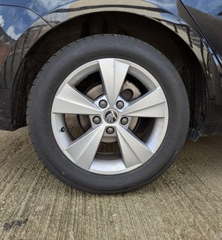 Llanta Skoda 16" usada