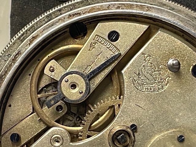 Reloj Bolsillo suizo marca Achille plata