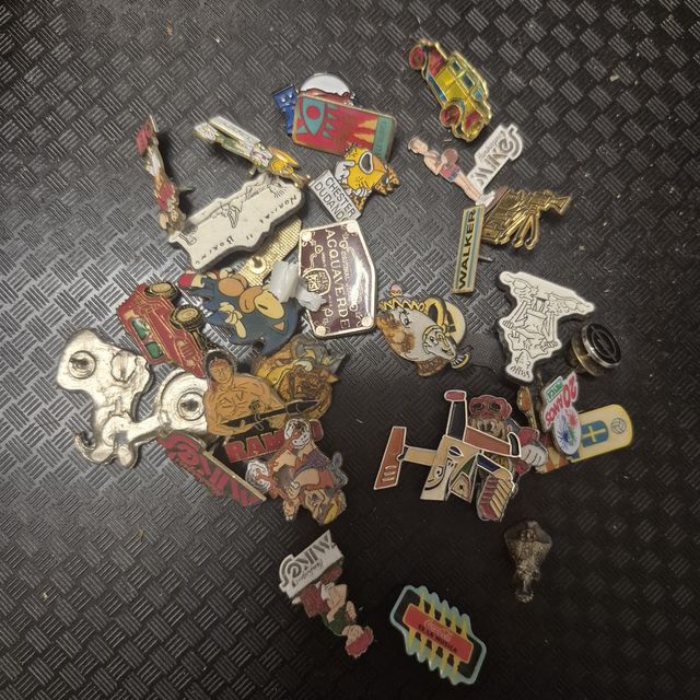 Lote Pins Variados - Coleccionables