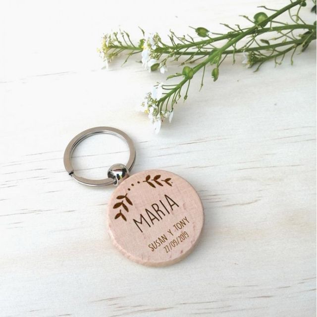 Llavero madera personalizado.