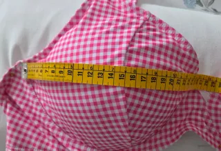Bikini cuadro vichy rosa y blanco. 
Talla 3XL/52. 