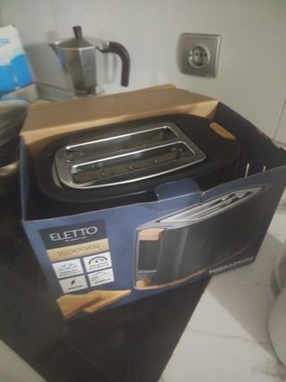 Tostadora Eleetto Wooden 650W