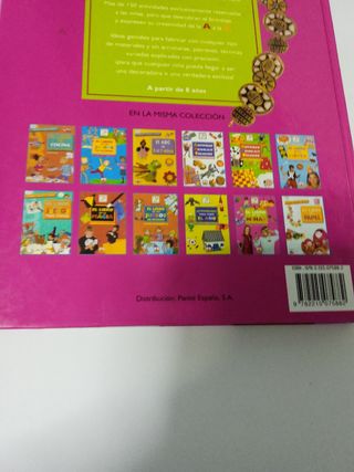 El libro de las ninas / the Book of Girls (Span...