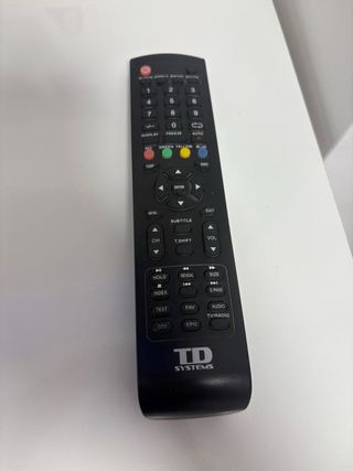 TV TD Systems 32" - Negro/Azul con hdmi