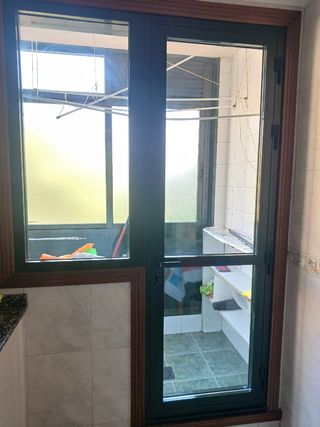 Puertas aluminio verde - Interior