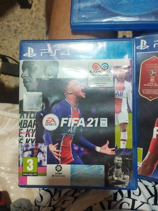PS4 (PlayStation 4): FIFA 18, FIFA 21, PES 2017