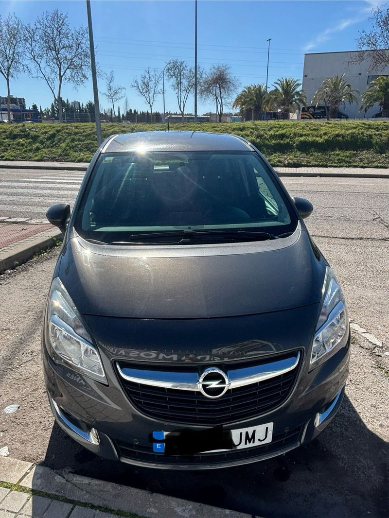 Opel Meriva 2016 - foto 1