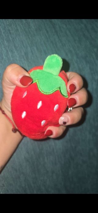 Labial con Llavero Monedero