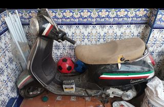 Vespa LX 50cc 