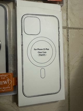 Fundas iPhone 12/14/15/16 - Varias
