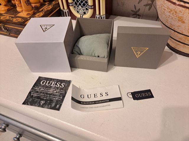 Reloj Guess - Caja Original