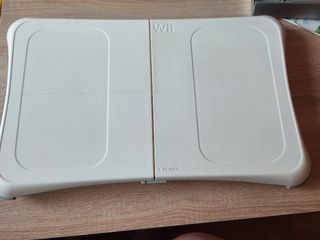 Wii + tabla wii fit + juegos + mandos +base+ barra