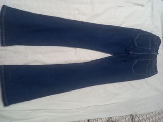 Jeans a zampa blu