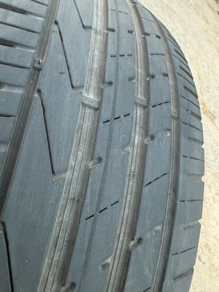 Neumáticos Hankook 235/45/20