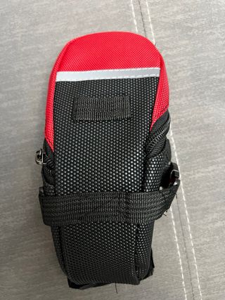 Bolsa sillín bici roja y negra nueva sin estrenar.