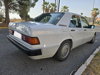 MERCEDES-BENZ 190-D 2.5 (W201)