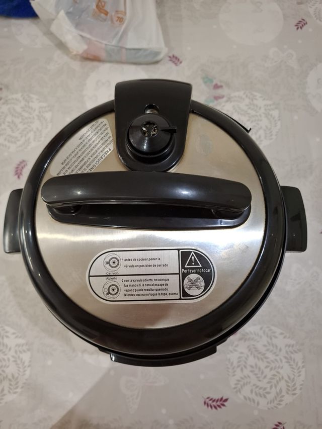 Olla a presión New Chef 7225