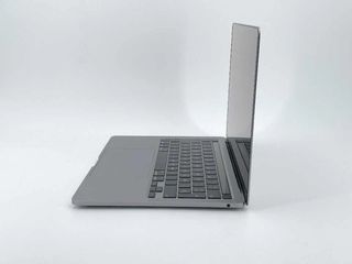 MacBook Pro 13" M1 2020 - 8GB/256GB