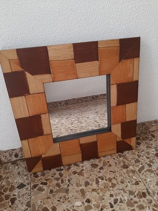 Espejo madera marrón y beige