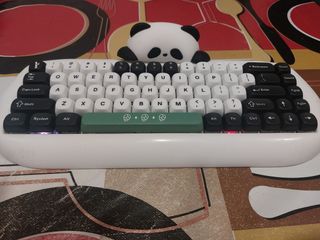 Teclado Yunzii C68 Blanco y Negro