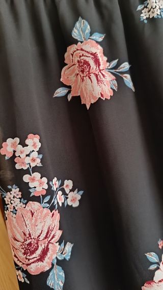 Falda larga floral negra - talla XXS