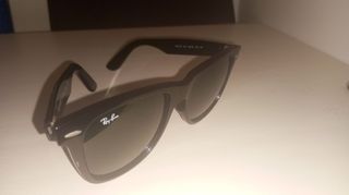 Ray-Ban WAYFARER semi-nuevas.