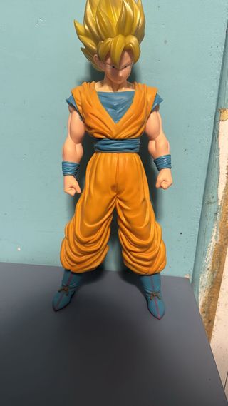 Figura Son Goku SSJ