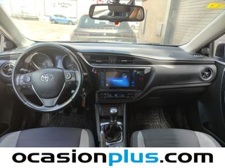 Toyota Auris 120T Touring Sports Active 85 kW (116 CV)
