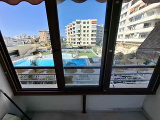 Piso en venta en El Bajondillo en Torremolinos