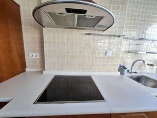 Piso en venta en El Bajondillo en Torremolinos