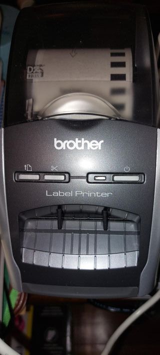 Impresora Brother QL-570 - Etiquetas