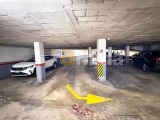 Garaje en venta en Centre en Sabadell