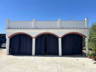 Chalet en venta en Utrera