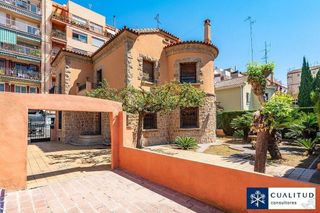 Casa adosada en venta en Este en Castellón de la Plana