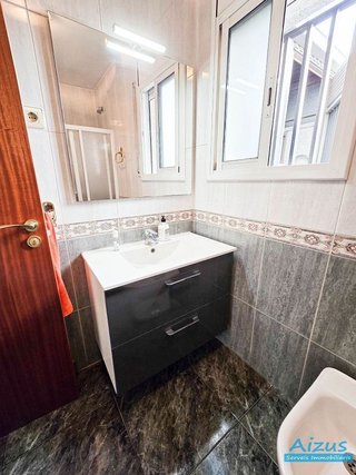 Chalet en venta en Santa Perpètua de Mogoda